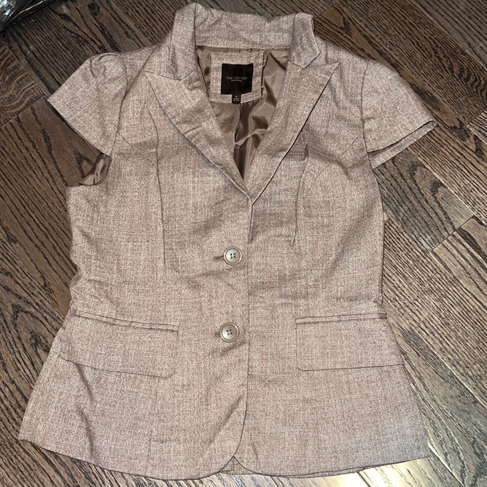 Preloved - Limited Cap Sleeved Blazer - Size Medium